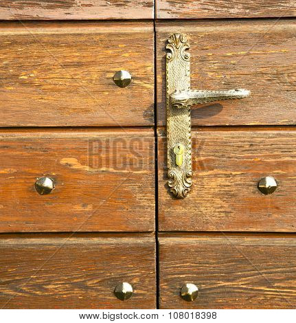 Cheglio   Door Curch  Closed Wood Italy  Lombardy