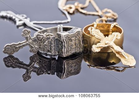 Gold And Silver Ring With Crosses