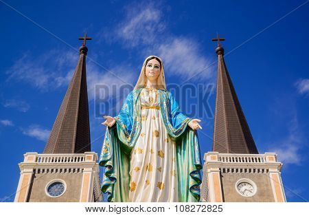 CHANTABURI THAILAND - 29 july 2015 : Old catholic church of Maephra Patisonti Niramon located in Cha