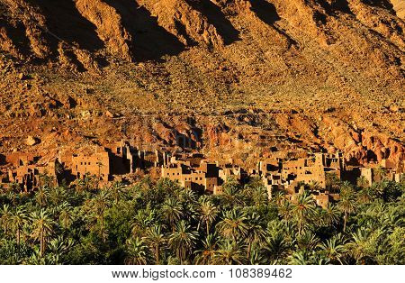 Town and oasis of Tinerhir, Morocco, Africa
