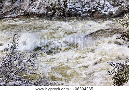 Wenatchee River Winter Rapids Leaves Snow Ice Near Stevens Pass Leavenworth Washington