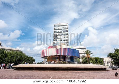 Dizengoff Square, Tel Aviv
