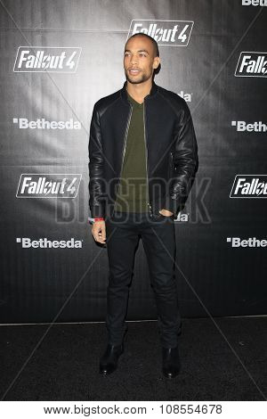 LOS ANGELES - NOV 05:  Kendrick Sampson at the Fallout 4 video game launch  at the downtown on November 05, 2015 in Los Angeles, CA