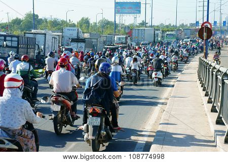 Crowded, Vietnam, Asia ctiy, vehicle, exhaust fumes,
