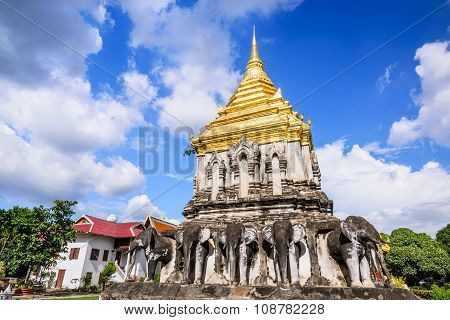 Chedi Chang Lom And Viharn, Wat Chiang Man Temple, Chiang Mai, Thailand.