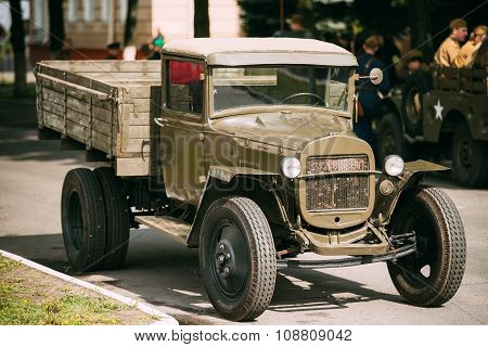 Russian soviet army military truck ZIS-5