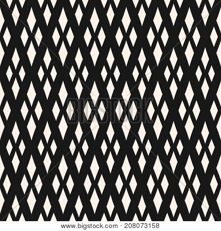Vector geometric texture with rhombuses. Argyle ornament, repeat tiles. Diamonds seamless pattern. Abstract monochrome ornamental background. Classic design for textile, fabric, covering. Diamonds background. Argyle background. Rhombuses background.