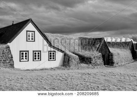 Keldur Turf Homes