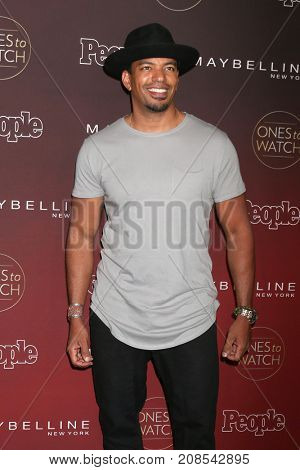 LOS ANGELES - OCT 4:  Laz Alonso at the People's Ones To Watch Party at the NeueHouse Hollywood on October 4, 2017 in Los Angeles, CA