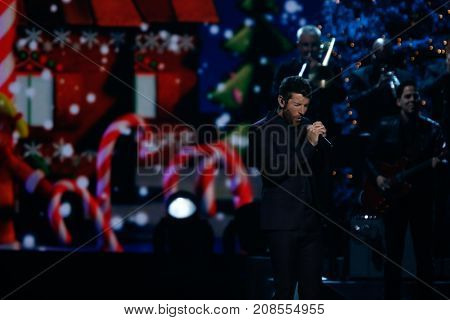 NASHVILLE, TN-NOV 7: Recording artist Brett Eldredge performs at the 2014 CMA Country Christmas at the Bridgestone Arena on November 7, 2014 in Nashville, Tennessee. 