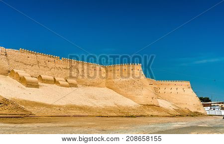 City walls of the ancient city of Ichan Kala in Khiva, a UNESCO heritage site in Uzbekistan