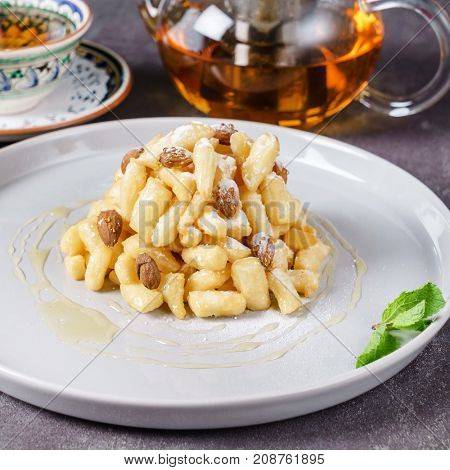 Tatar dessert chak-chak with almonds 