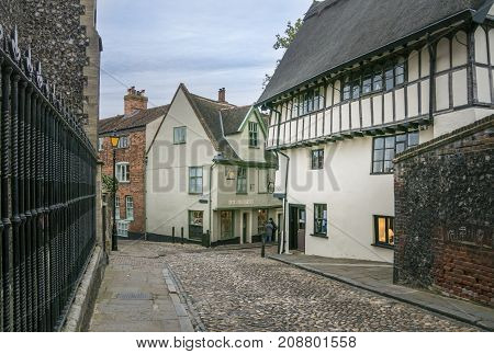 NORWICH, NORFOLK, 4TH OCTOBER 2017 - Ancient English cobbled street of Elm Hill Norwich Norfolk UK