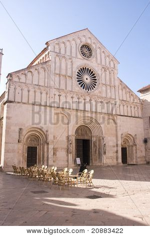 Zadar kilisede