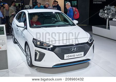 Hyundai Ioniq Hybrid