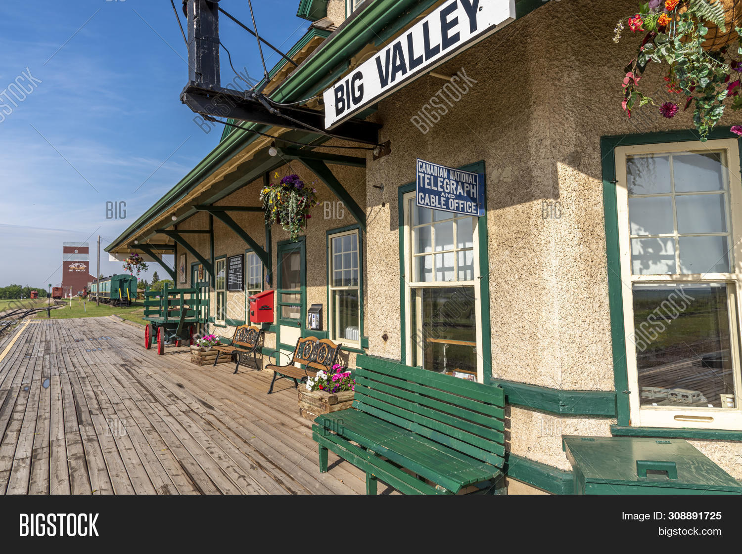 Imagen y foto Big Valley, Alberta (prueba gratis) Bigstock