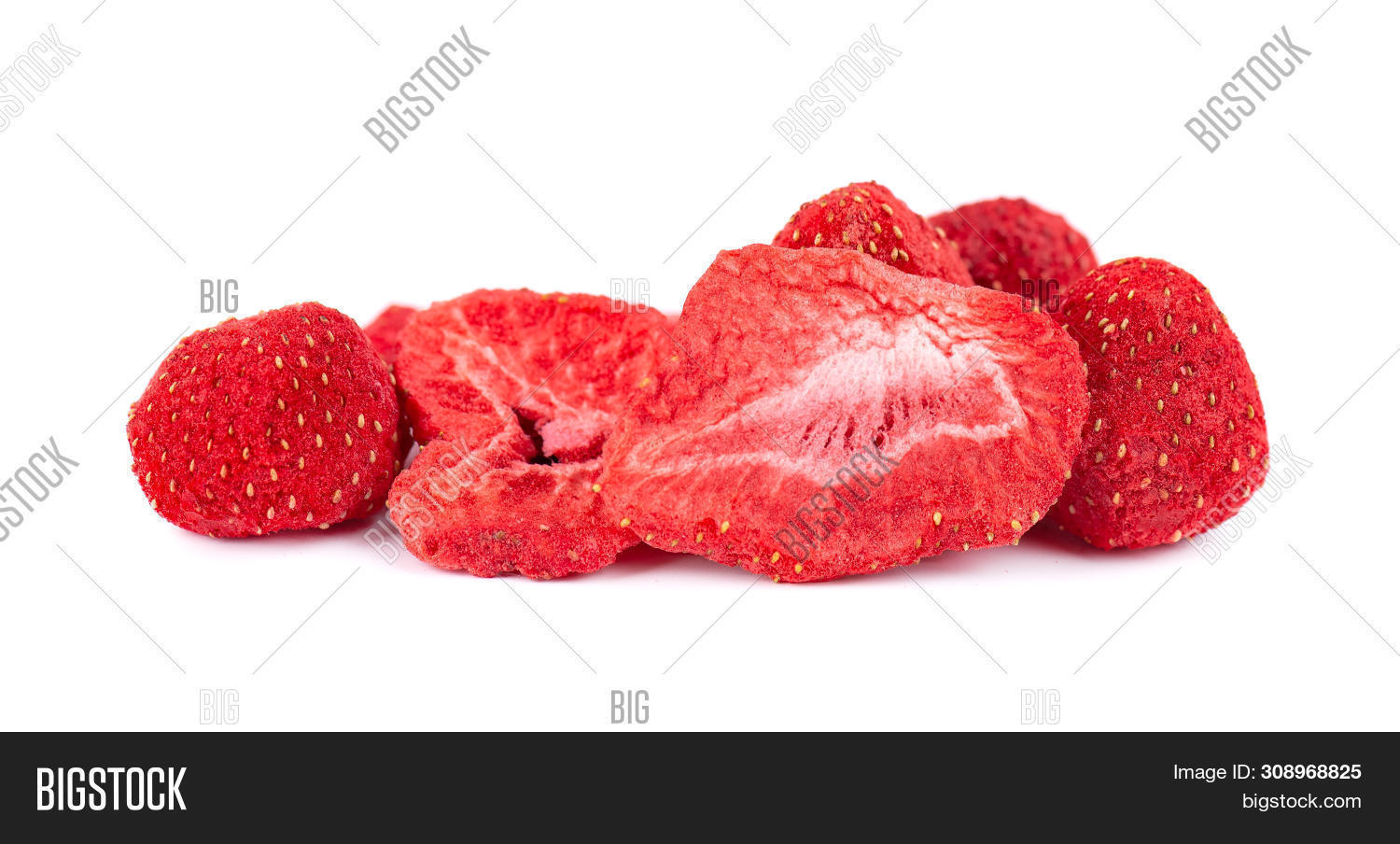 Засахаренная клубника. Клубника сублимированная слайсы. Клубника вяленая. Клубника вяленая. Dried strawberry.
