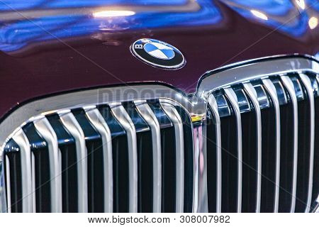 Belgrade, Serbia - March 23, 2019: Detail Of The Bmw X7 Car In Belgrade, Serbia. Bmw Is A German Aut