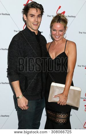 LOS ANGELES - JUN 23:  Mark Grossman, Sharon Case at the Young and The Restless Fan Club Luncheon at the Marriott Burbank Convention Center on June 23, 2019 in Burbank, CA