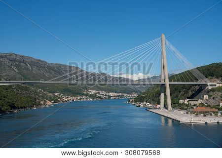 Dubrovnik, Croatia - 22 May 2019: Departing From The Franjo Tudman Bridge In The Dubrovnik Cruise Po