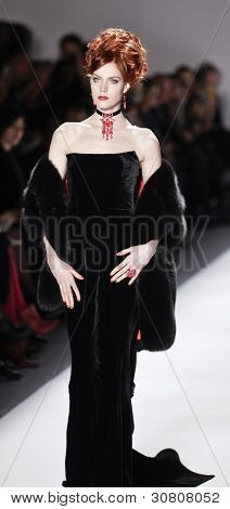 Zang Toi