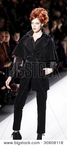 Zang Toi