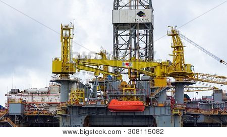 Labuan,malaysia-sept 22,2018:view Of Jackup Platform Rig Known As Ocean Onyx In Labuan Island,malays