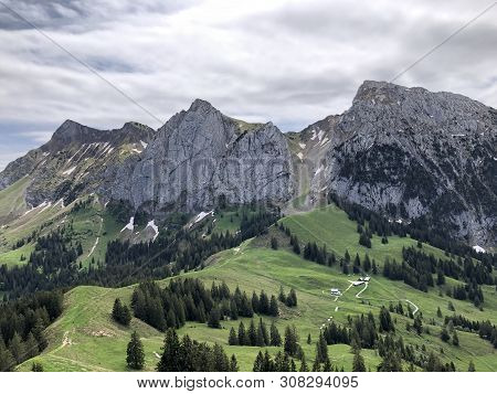 Tierberg, Bockmattlistock And Schiberg Mountains Above The Valley Wagital Or Waegital And Alpine Lak