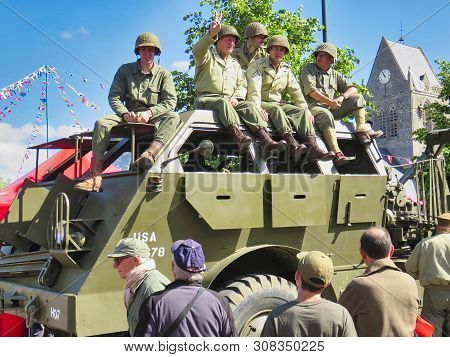 Sainte Mere, Normandy, France - June 06, 2019. D Day 75 Birthday Of French Liberation By Allied Coun