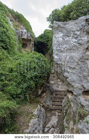 Vespasianus Titus Tunnel In Samandag, Hatay - Turkey.