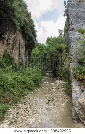 Vespasianus Titus Tunnel In Samandag, Hatay - Turkey.