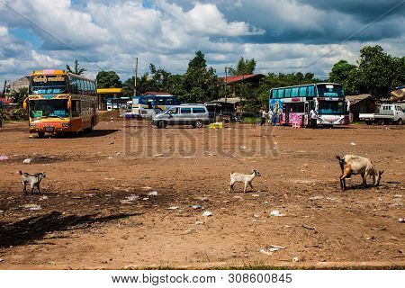 Pakse, Laos - Sep 9: View Of A Bus Station In Pakse, Laos On Sep 9, 2013. Pakse Is The Third Most Po