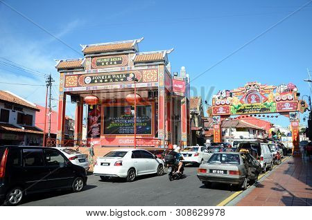 Melaka, Malaysia - 25 Jun, 2019: Street View Of Jonker Street In Melaka Malaysia. Melaka Has A Histo