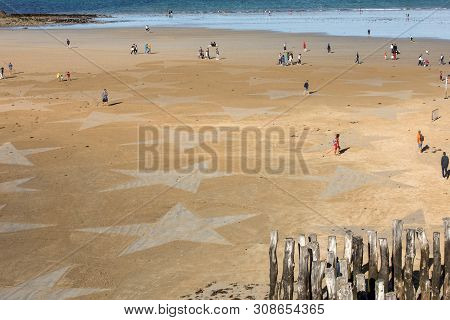 Saint-malo, France - September 15, 2018: The Stars On The Beach In Saint Malo. Brittany, France