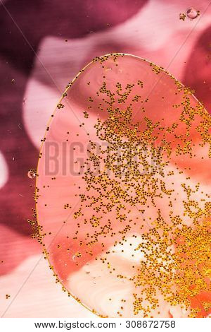 Air And Oil Bubbles Inside Water Base Form Patterns