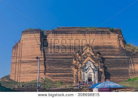 Mingun-myanmar, January 20, 2019 : Unidentified Tourists Come To Visit And Take Photographys At The