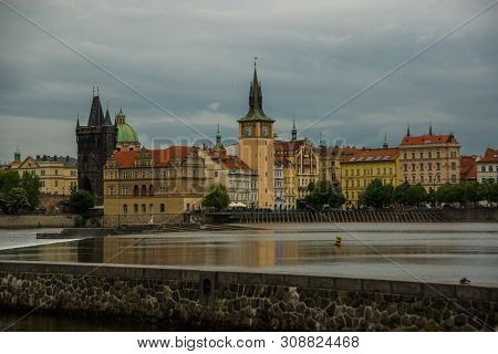 Prague, Czech Republic: Beautiful Landscape Overlooking The Famous Charles Bridge And Vltava River