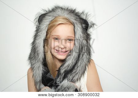 Small Fashionista. Small Girl Wear Winter Hat Scarf. Winter Fashion Trends For Kids. Happy Child Smi