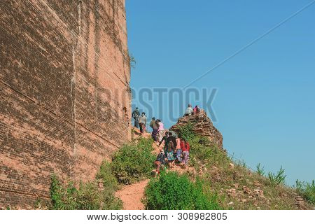 Mingun-myanmar, January 20, 2019 : Unidentified Tourists Come To Visit And Take Photographys At The