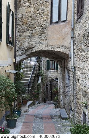 Dolceacqua (im), Italy - December 19, 2017: View Of Old Houses In The Inside Of Dolceacqua Village, 