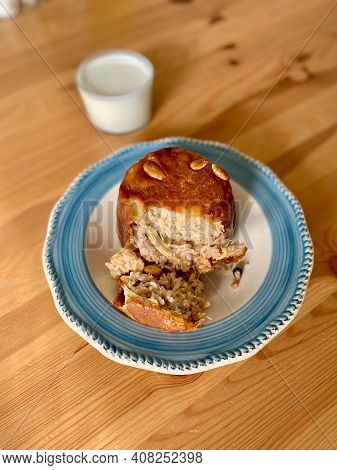 Turkish Perde Pilavi. Drape Pilaf With Chicken, Almond And Raisin. Pilav