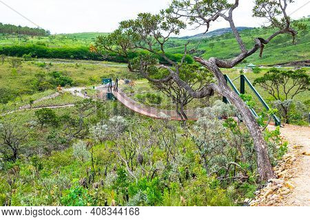 Capitólio - Mg, Brazil - December 08, 2020: Suspension Bridge Of The Belvedere Of The Canyons, Miran