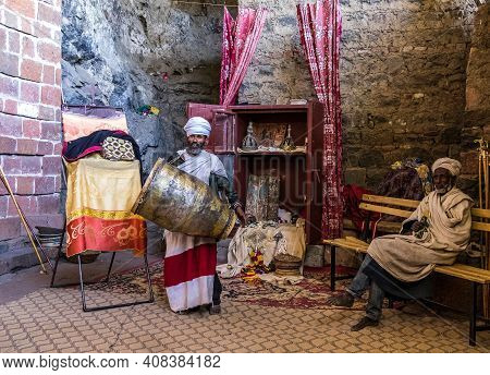 Lalibela, Ethiopia - Feb 14, 2020: Ethiopian Priest At The Famous Monastery Neakuto Leab Near Lalibe