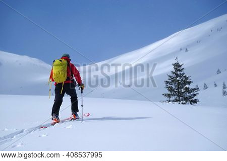Ski tour in Godeanu Mountains, Carpathians, Romania, Europe