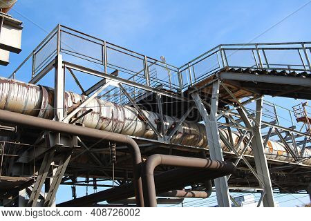 Large Pipes For Sewerage Heat Supply In Industrial Production At The Chpp Factory