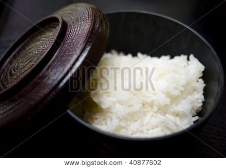 白ご飯黒ラウンド ボウル