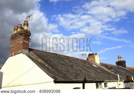 Fowey (england), Uk - August 19, 2015: House In Fowey Village, Cornwall, England, United Kingdom.