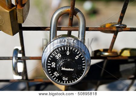 Pont des Arts Pod-locks