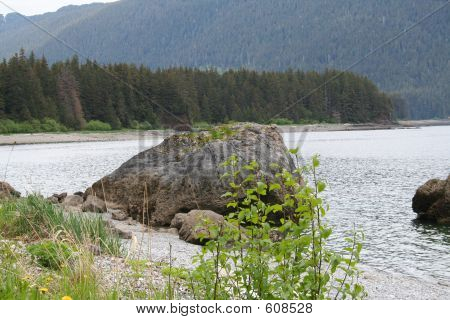 Yaban Alaska Beach