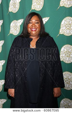 LOS ANGELES - FEB 28:  Shonda Rhimes at the 2014 Publicist Luncheon at Beverly Wilshire Hotel on February 28, 2014 in Beverly Hills, CA